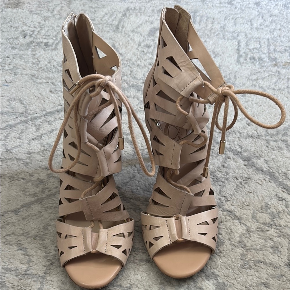 ✨Jessica Simpson Lace Up Heels
